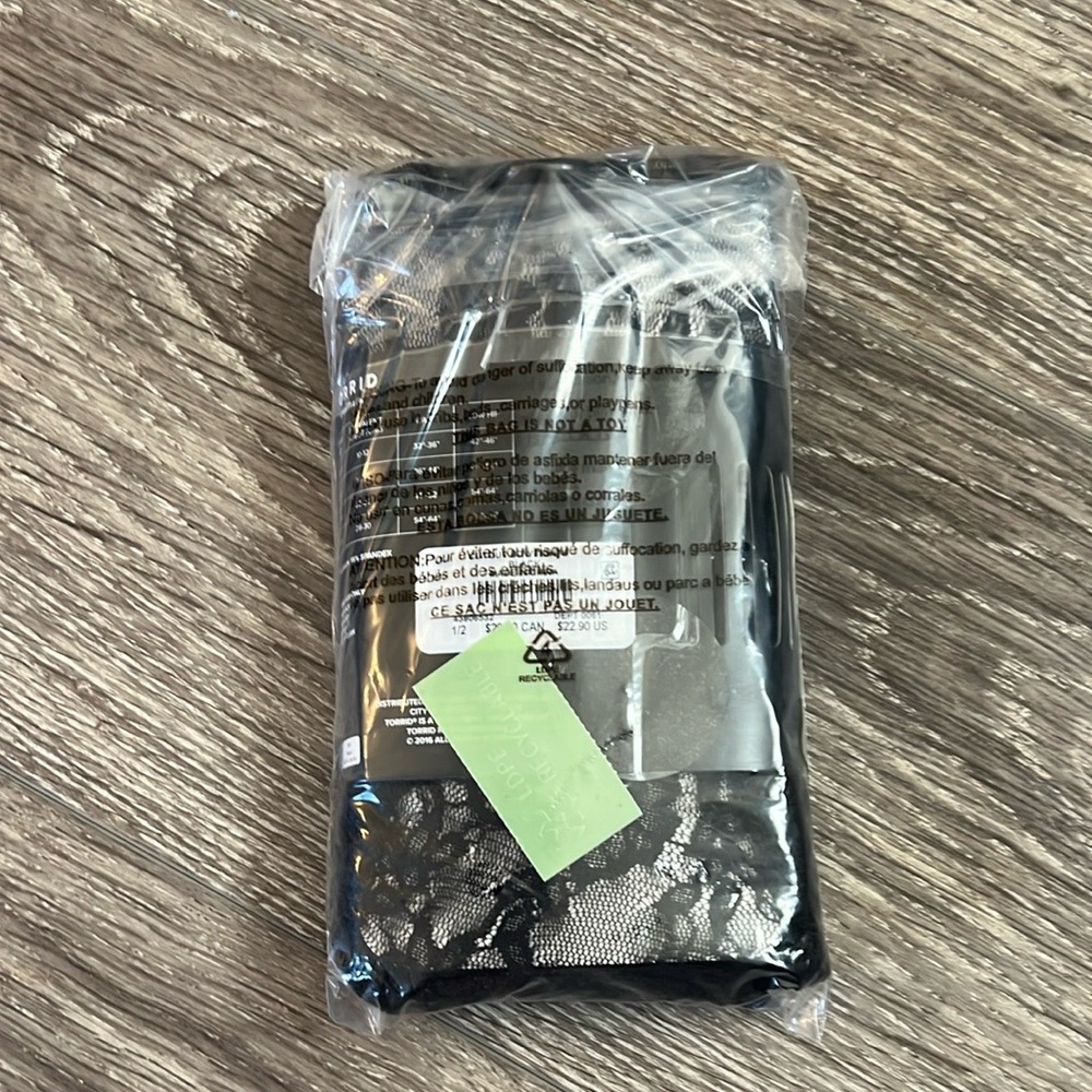 torrid Footless Floral Lace Tights NWT - Picture 4 of 4